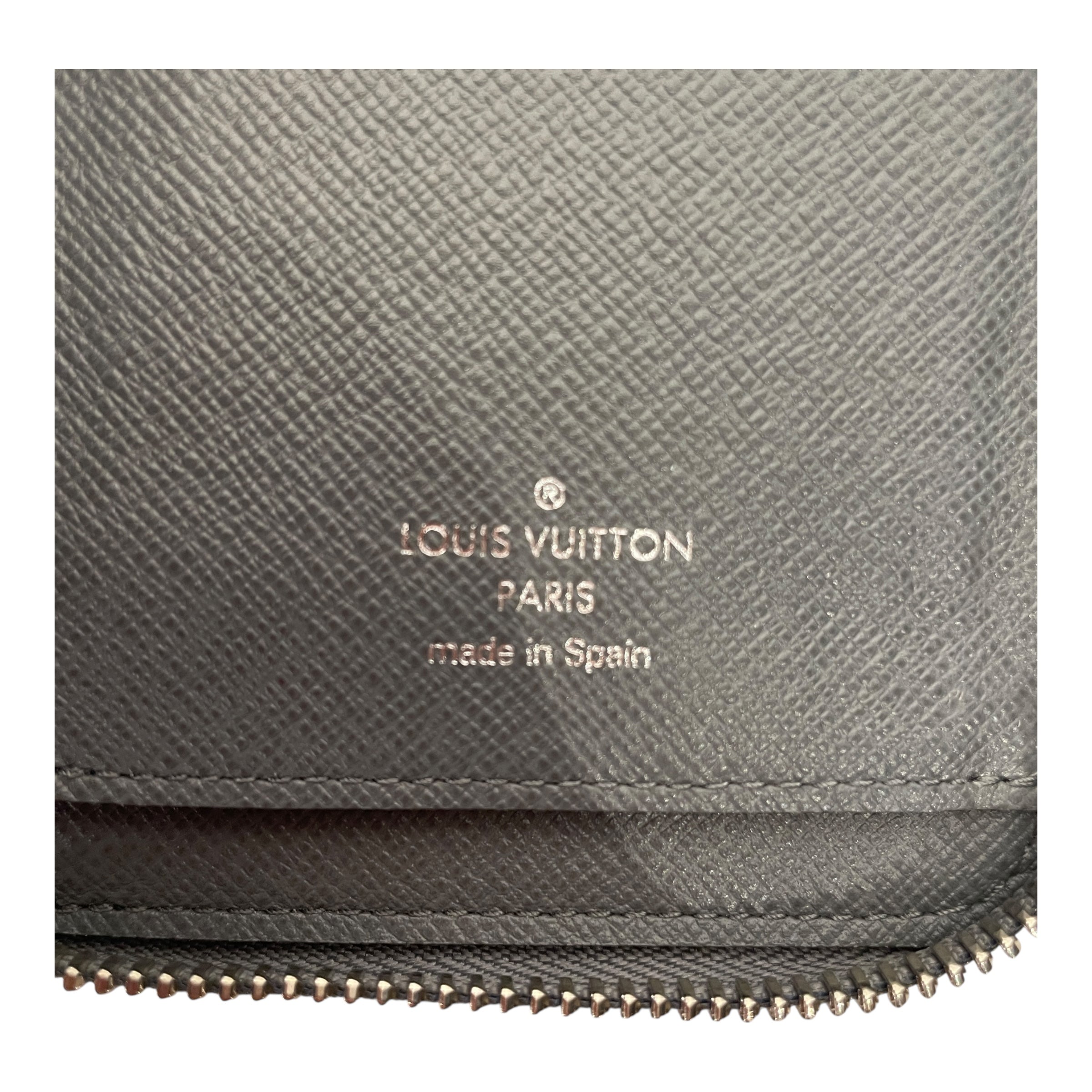 LOUIS VUITTON/Long Wallet/Leather/GRY/TAIGA LONG WALLET