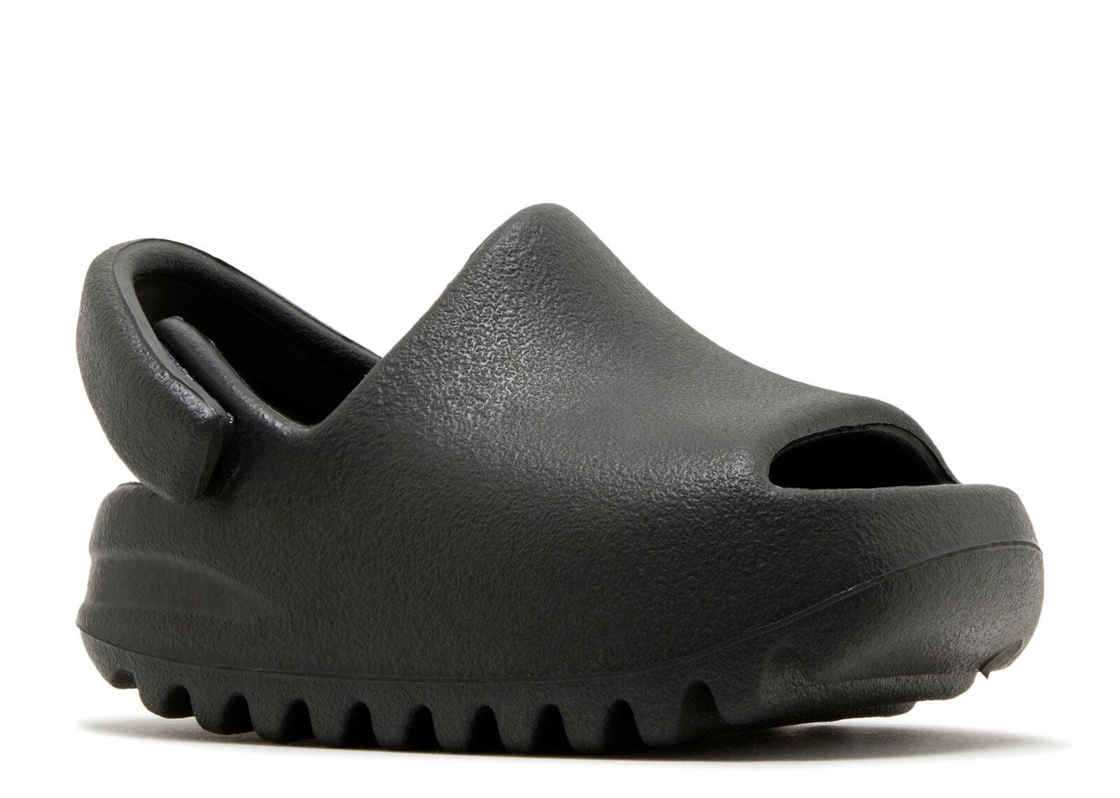Yeezy Slides "Dark Onyx"