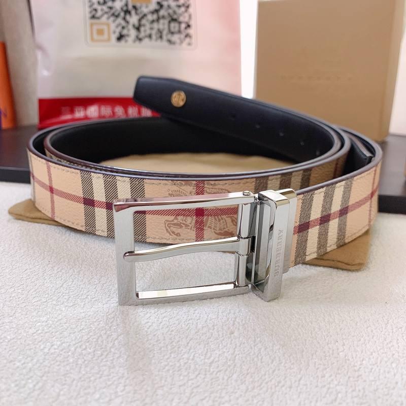 Burberry Leather Vintage Belt